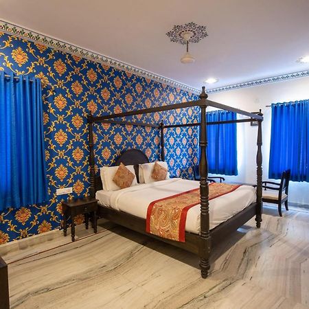 Hotel Royal Pratap Niwas Udaipur Luaran gambar
