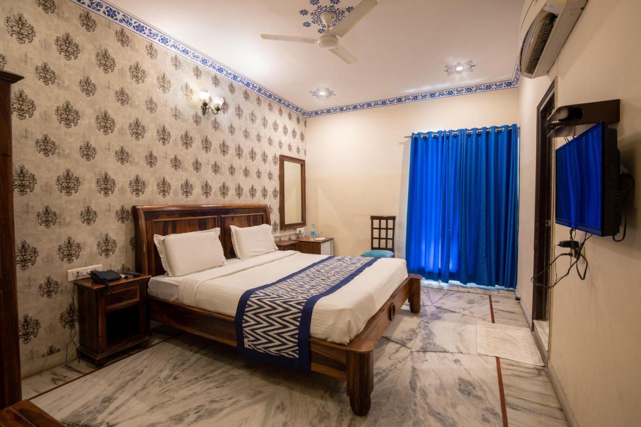 Hotel Royal Pratap Niwas Udaipur Luaran gambar