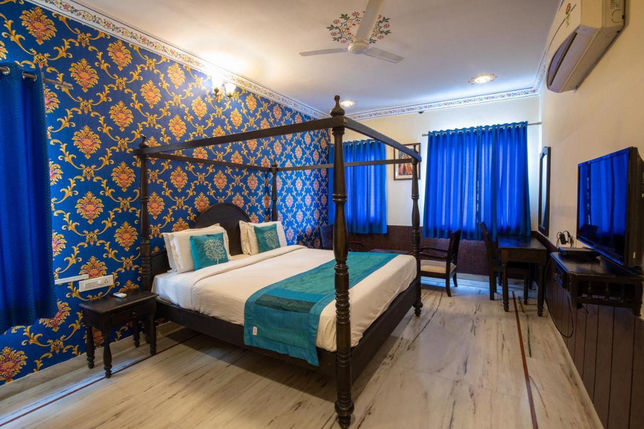 Hotel Royal Pratap Niwas Udaipur Luaran gambar