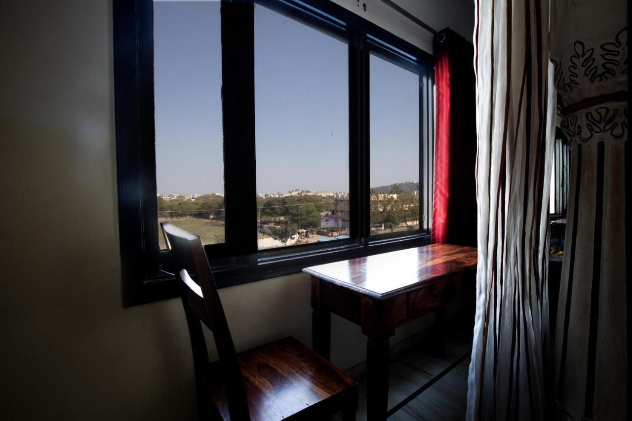 Hotel Royal Pratap Niwas Udaipur Luaran gambar